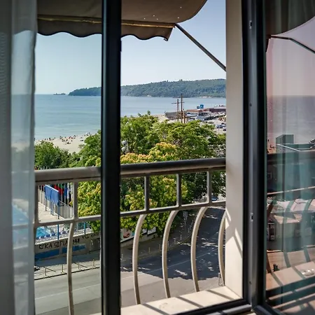 Panorama - Free Ev Charging Station 4* 瓦爾納