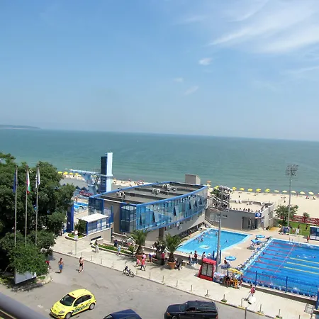 Panorama - Free Ev Charging Station 酒店 瓦爾納