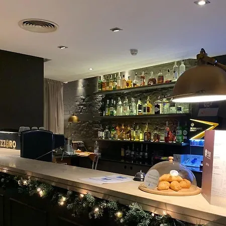 Panorama - Free Ev Charging Station 酒店