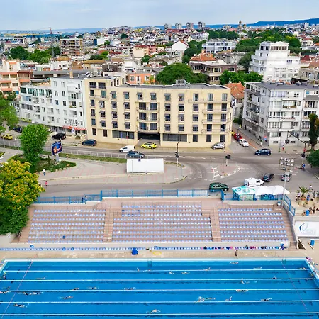 Panorama - Free Ev Charging Station
