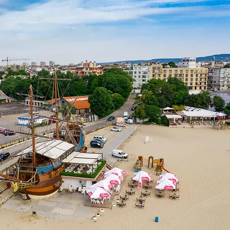 Отель Panorama - Free Ev Charging Station 4*
